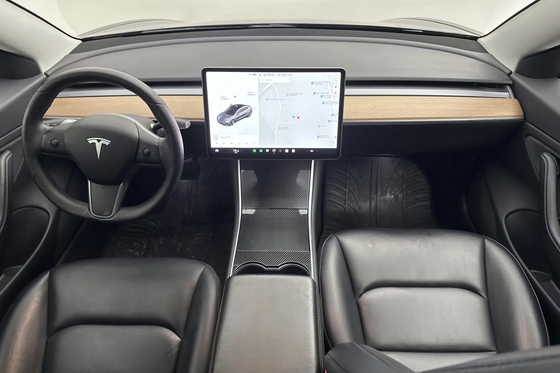 Tesla Model 3 Long Range AWD - widok 7