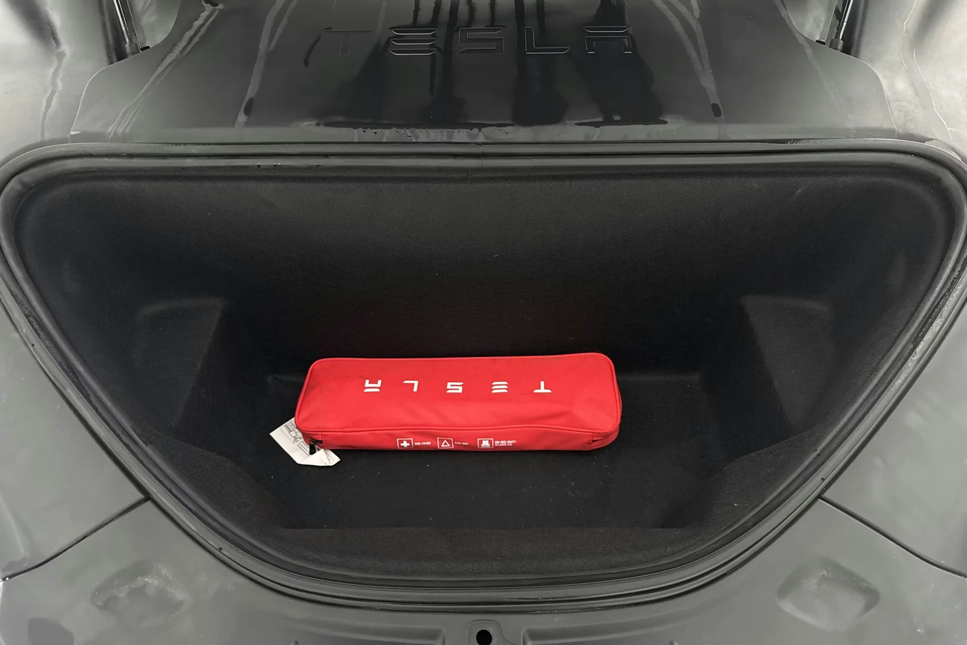 Tesla Model S Long Range - widok 11