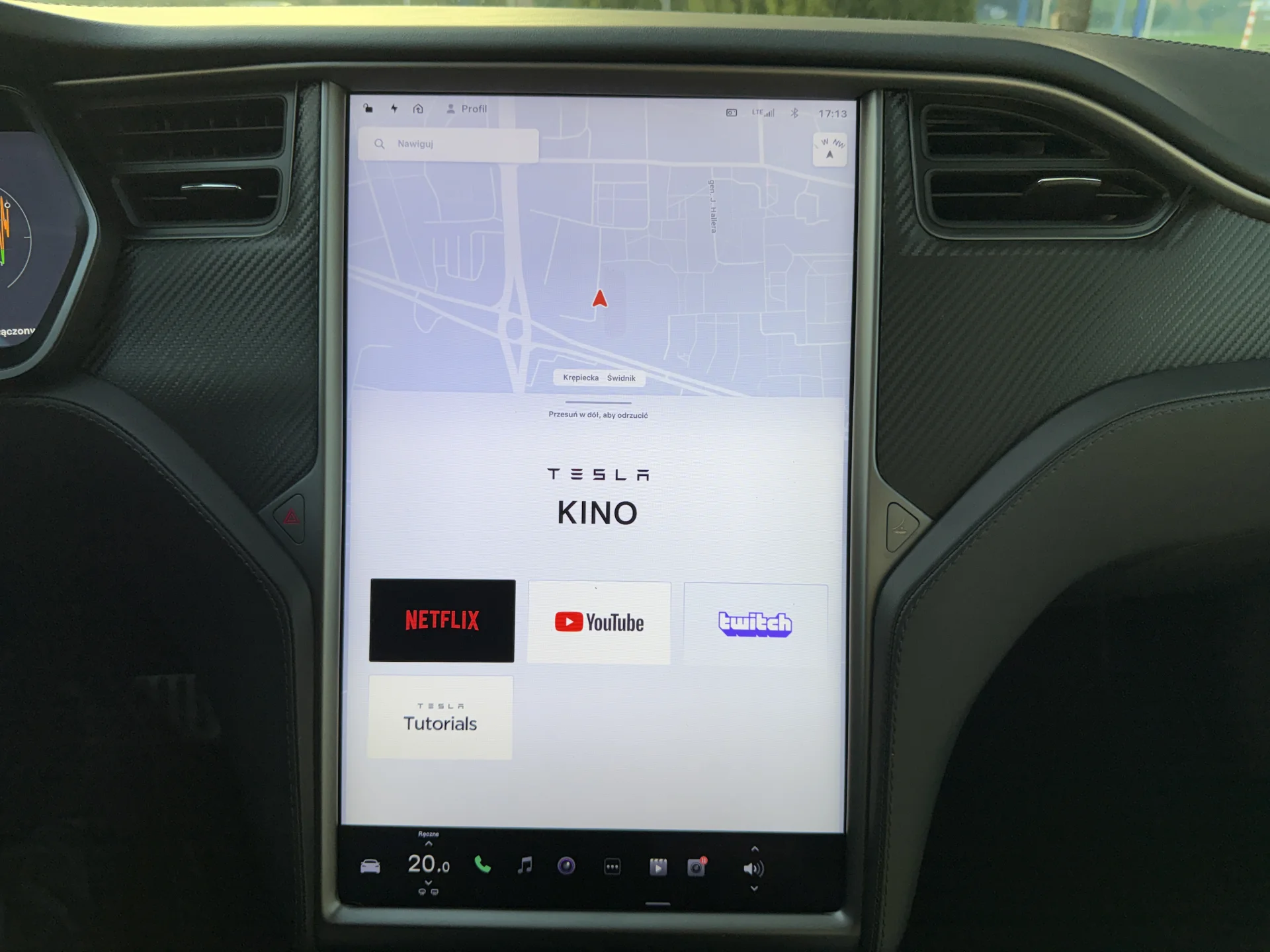 Tesla Model S Long range - widok 17