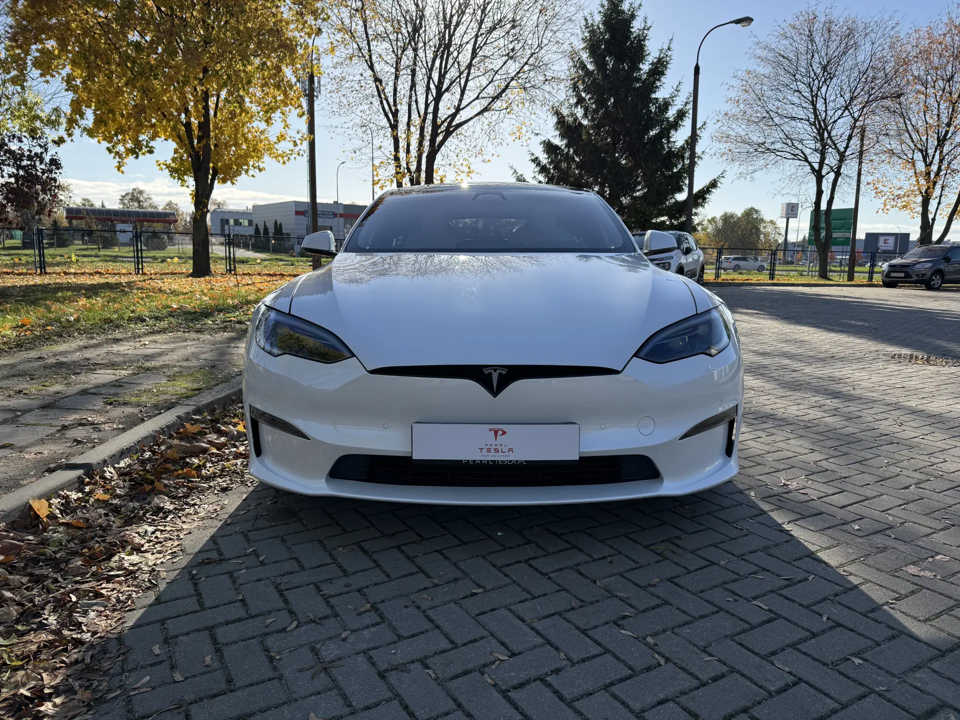 Tesla Model S Long range - widok 2