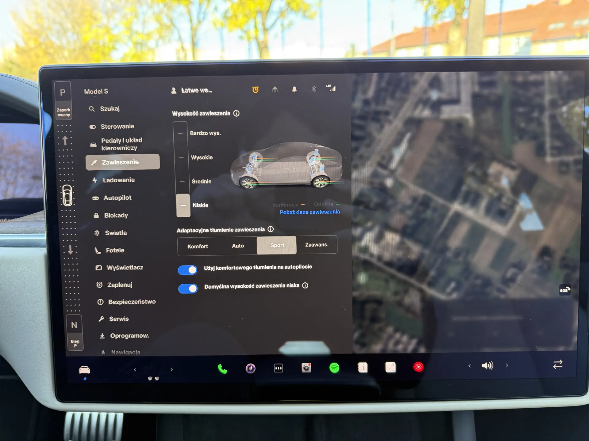 Tesla Model S Long range - widok 17