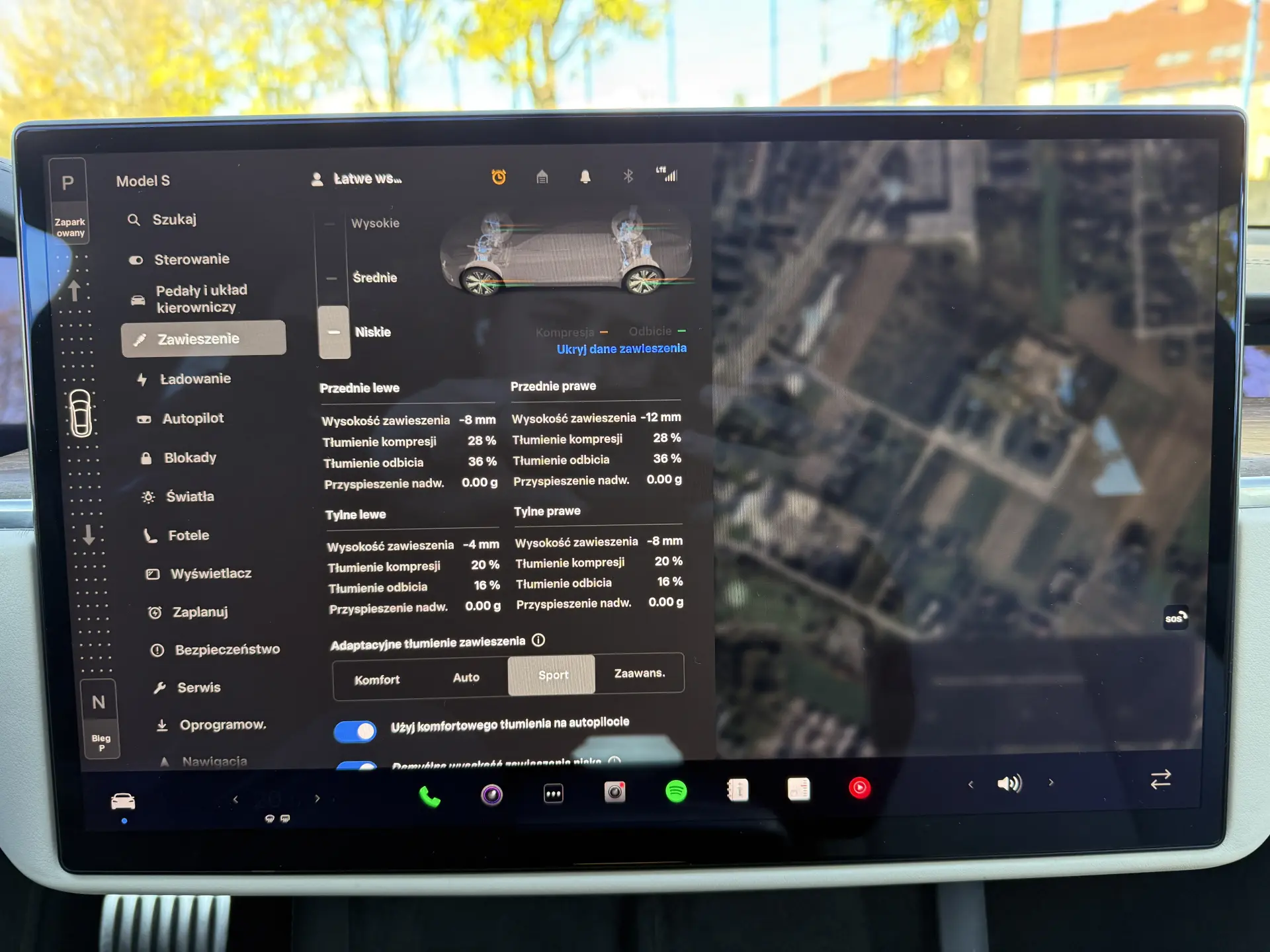 Tesla Model S Long range - widok 21