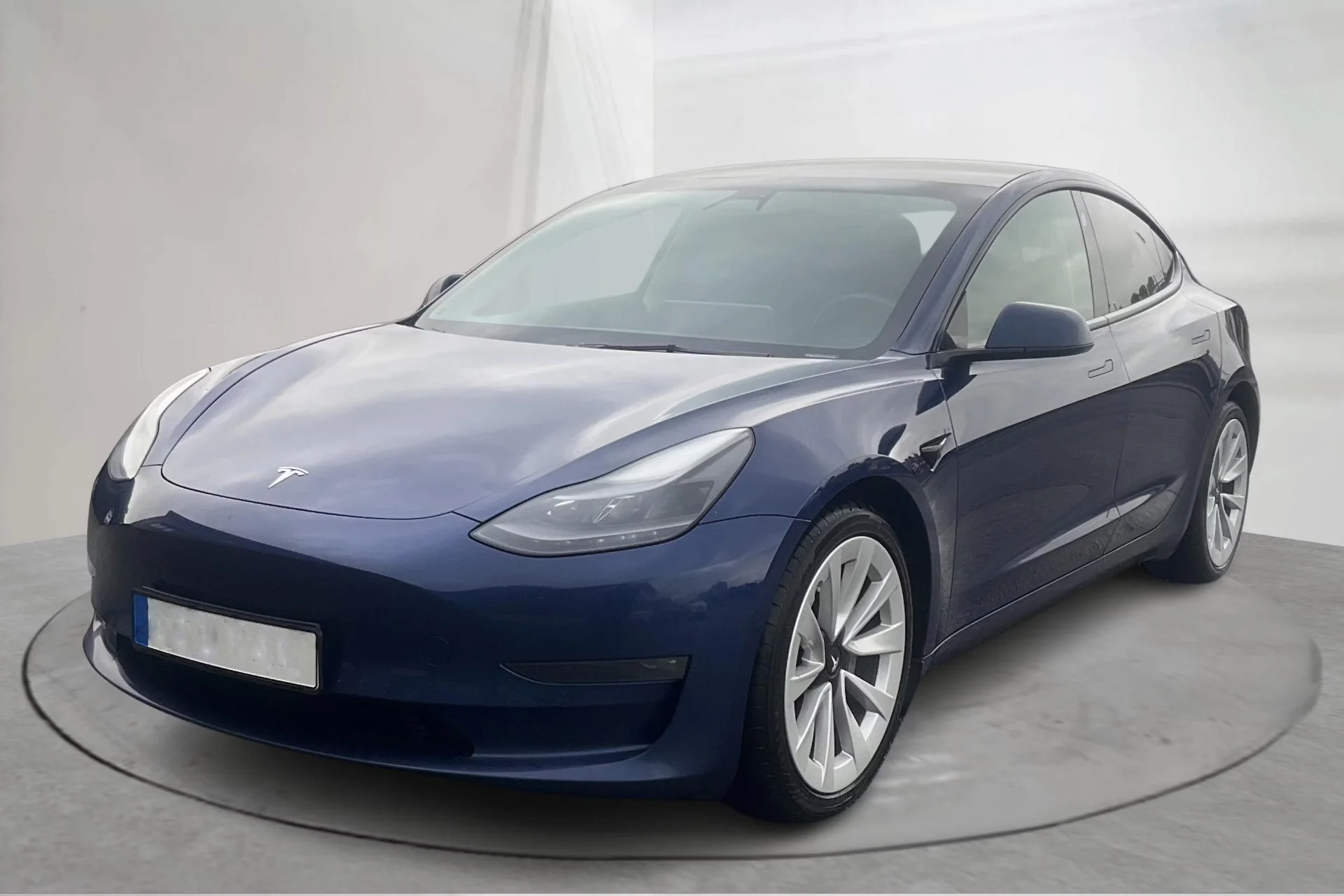 Tesla Model 3 Long Range