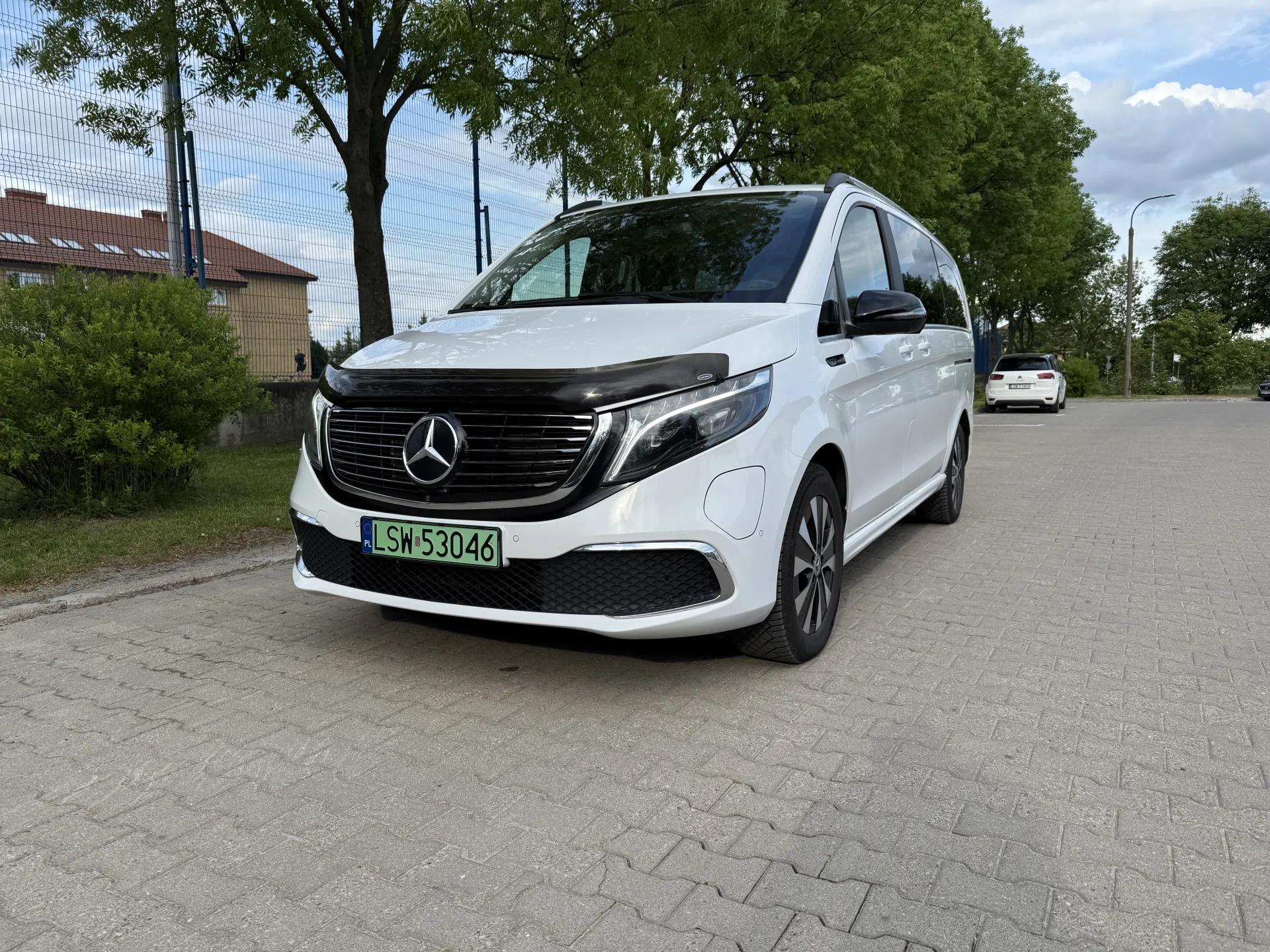 Mercedes EQV 300 Lang Avangarde line
