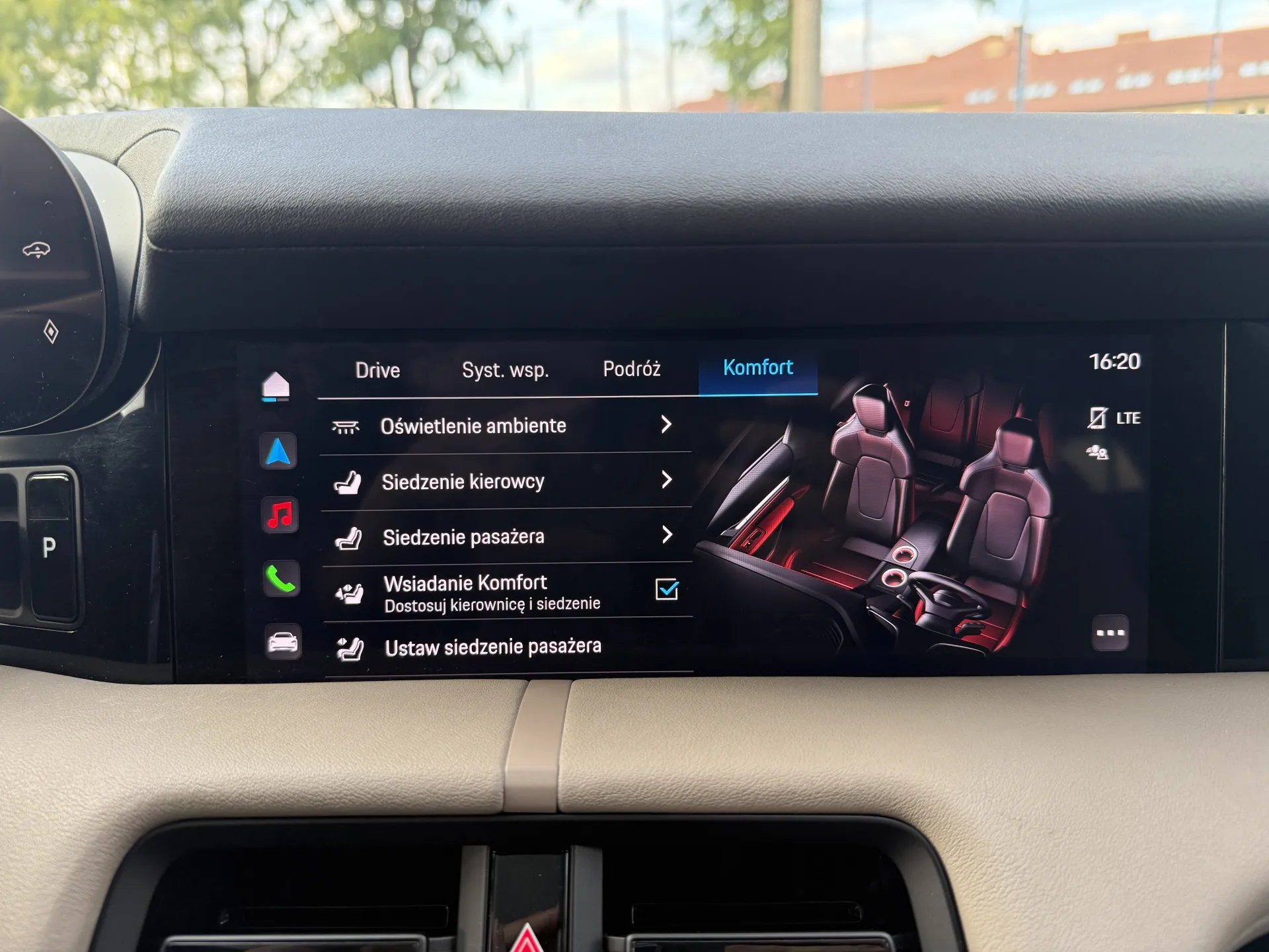 Porsche Taycan 4 Cross Turismo - widok 37